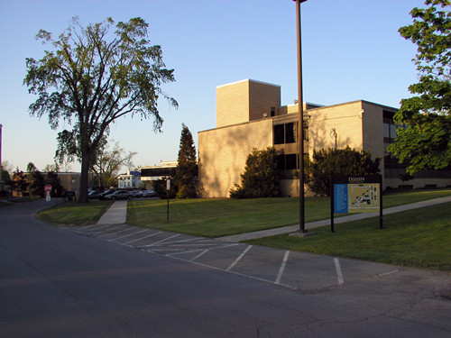 德門學院 Daemen College