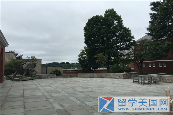 龐弗雷德中學(xué)Pomfret School
